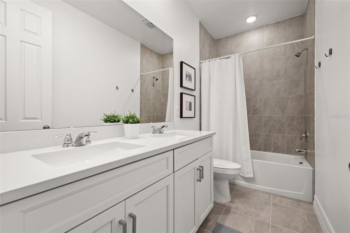 Image No.28-3 Bed Townhouse for sale