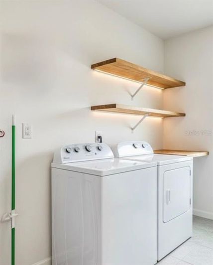 Image No.5-6 Bed Property for sale