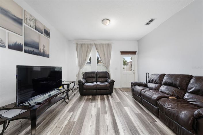 Image No.7-Propriété de 3 chambres à vendre à Davenport