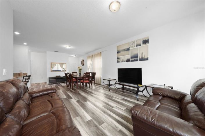 Image No.9-Propriété de 3 chambres à vendre à Davenport