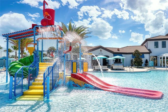 Image No.47-5 Bed Townhouse for sale