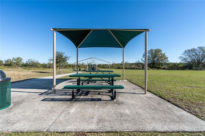 Image No.24-3 Bed Property for sale