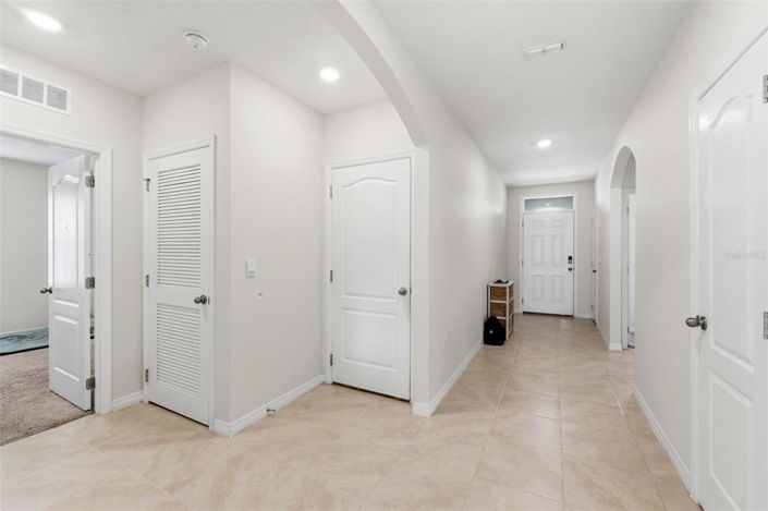 Image No.5-4 Bed Property for sale