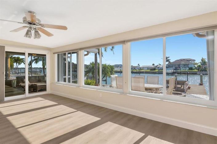 Image No.16-3 Bed Property for sale