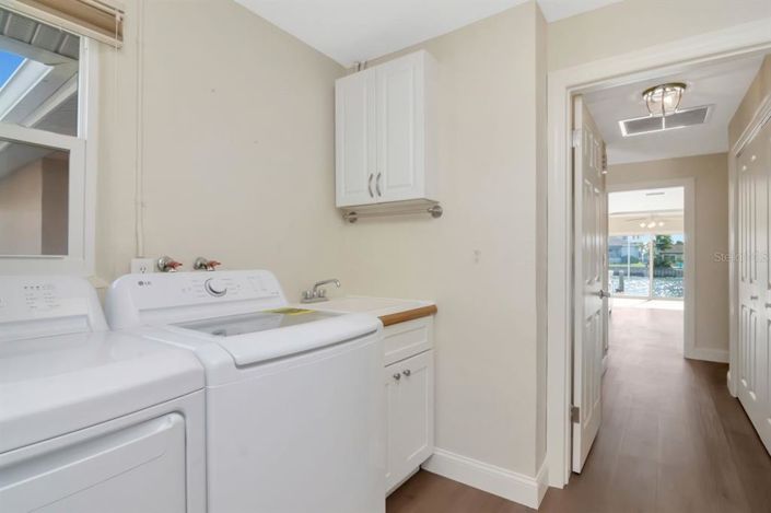 Image No.31-3 Bed Property for sale