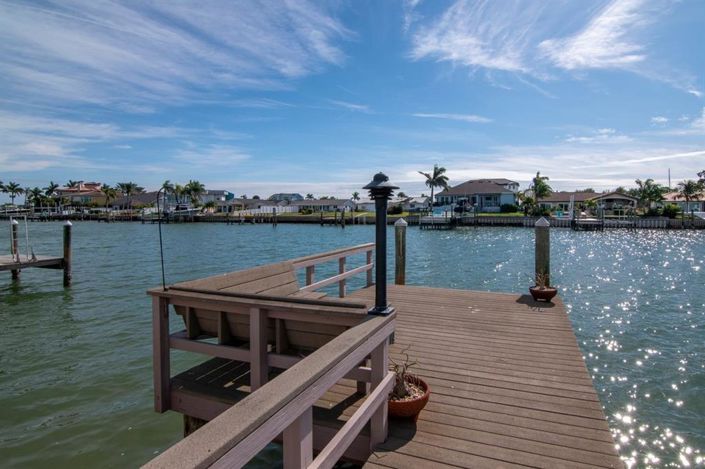 Image No.33-3 Bed Property for sale