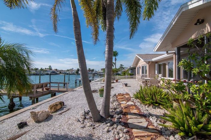 Image No.38-3 Bed Property for sale