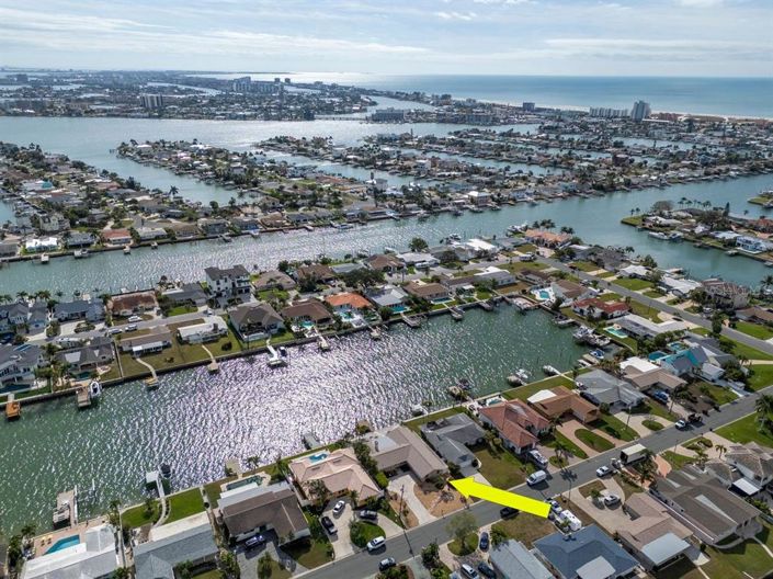 Image No.54-3 Bed Property for sale