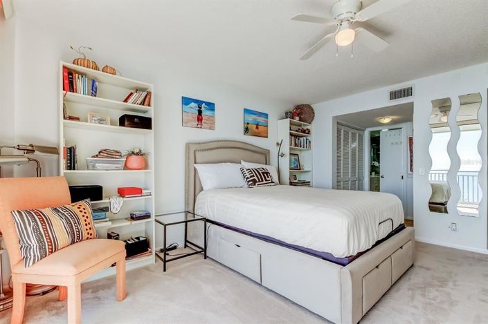 Image No.20-2 Bed Property for sale