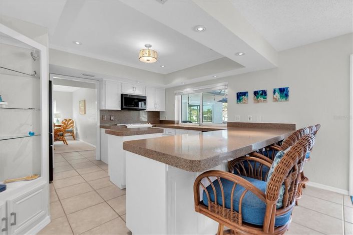 Image No.14-4 Bed Property for sale