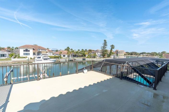 Image No.33-4 Bed Property for sale