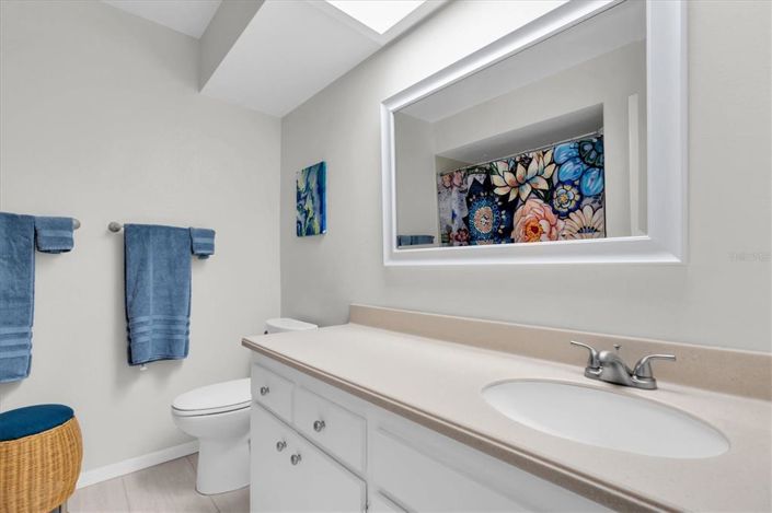 Image No.38-4 Bed Property for sale