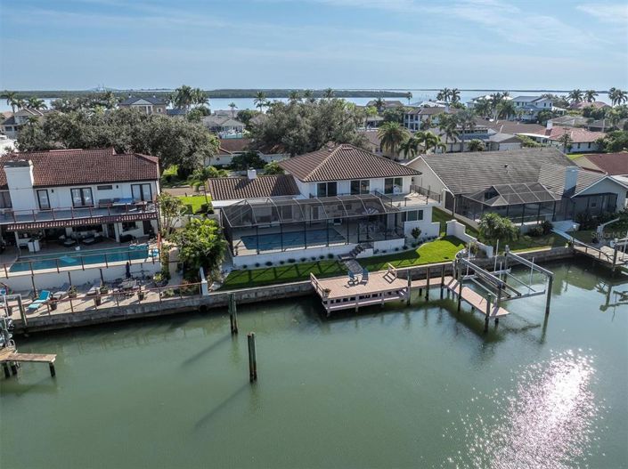 Image No.59-4 Bed Property for sale