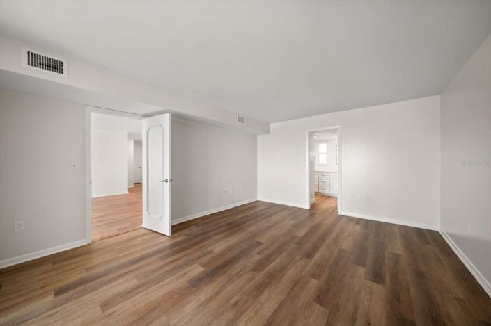 Image No.19-Propriété de 2 chambres à vendre à Floride