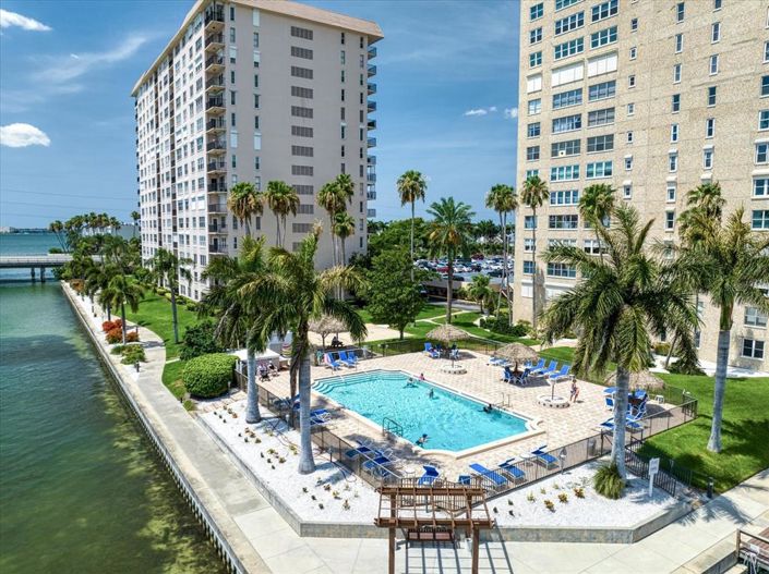 Image No.38-Propriété de 2 chambres à vendre à Floride