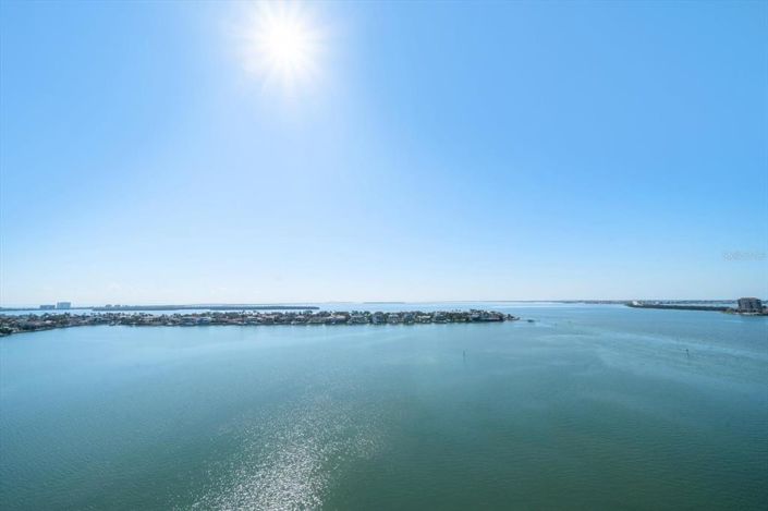 Image No.6-Propriété de 2 chambres à vendre à Floride