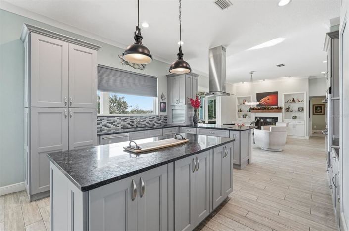 Image No.14-3 Bed Property for sale