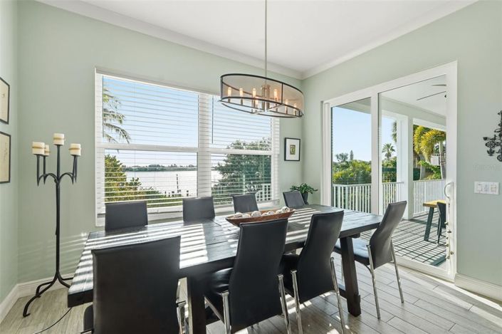 Image No.22-3 Bed Property for sale