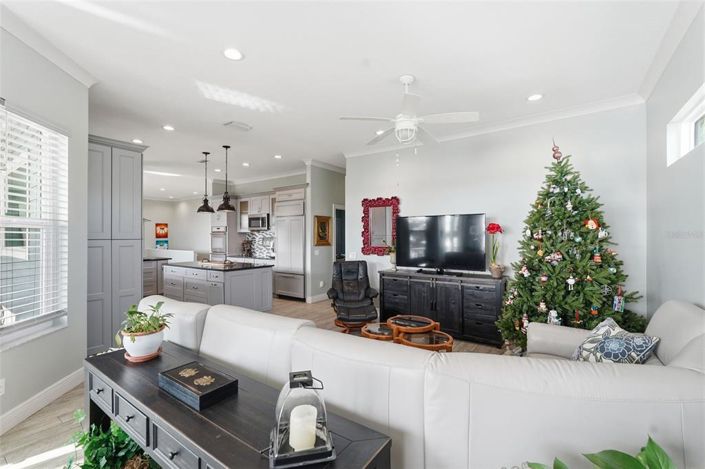 Image No.23-3 Bed Property for sale