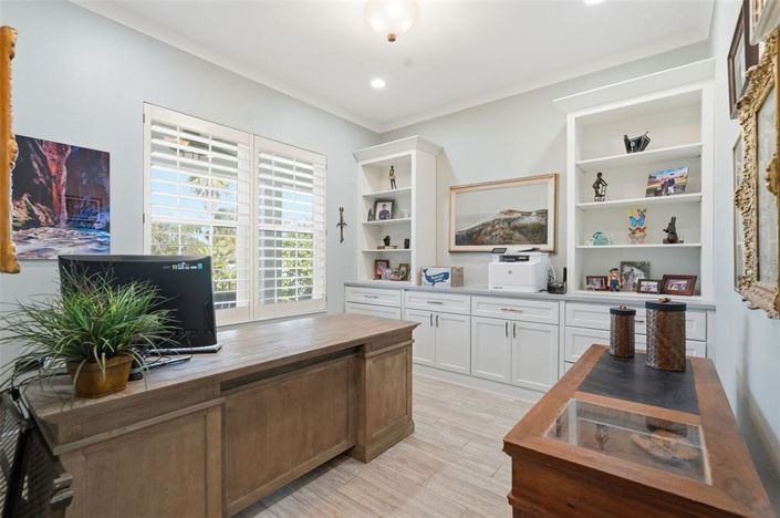 Image No.32-3 Bed Property for sale