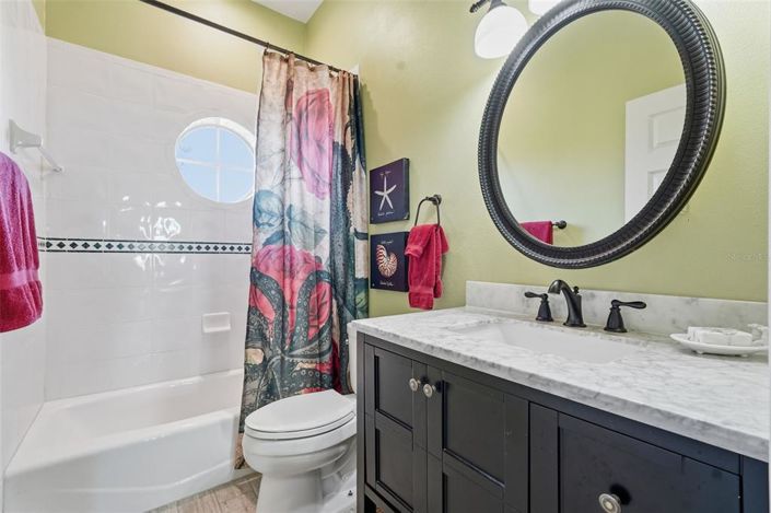 Image No.37-3 Bed Property for sale