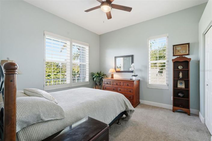 Image No.38-3 Bed Property for sale