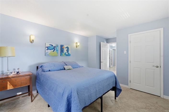 Image No.42-3 Bed Property for sale