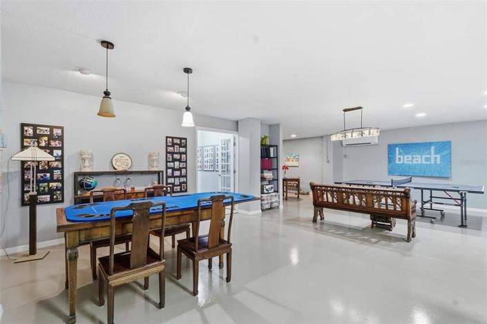 Image No.44-3 Bed Property for sale