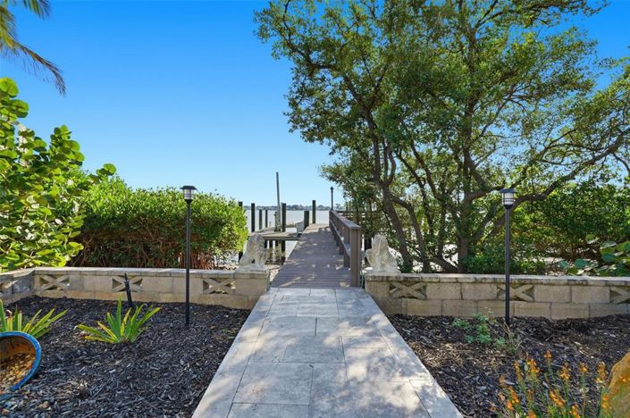 Image No.53-3 Bed Property for sale