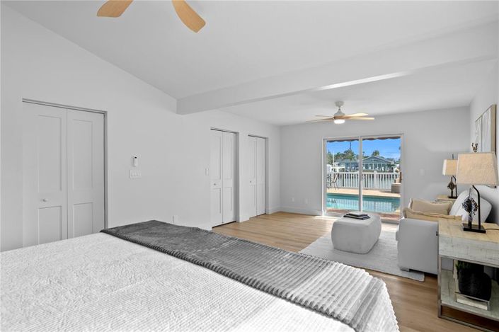 Image No.15-4 Bed Property for sale