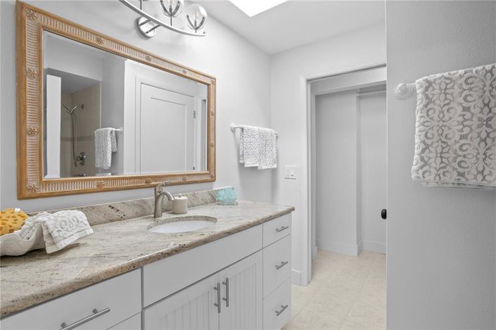 Image No.21-4 Bed Property for sale