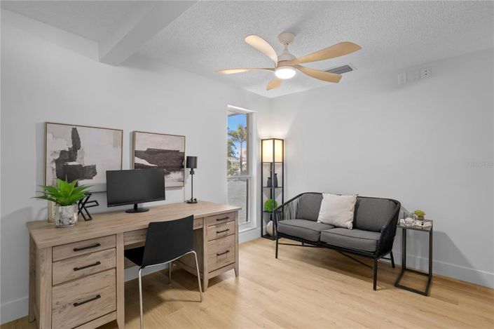 Image No.24-4 Bed Property for sale