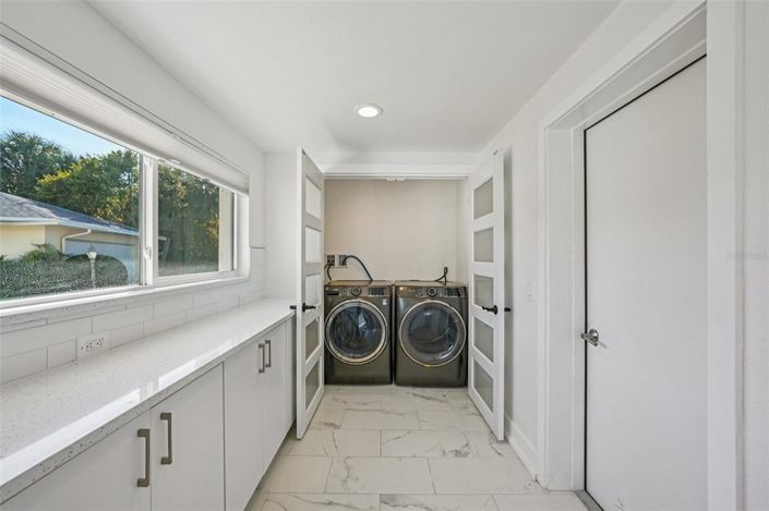 Image No.16-4 Bed Property for sale