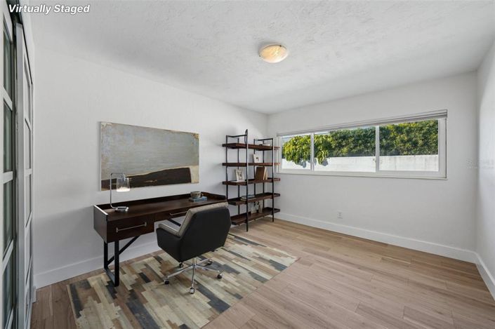 Image No.21-4 Bed Property for sale