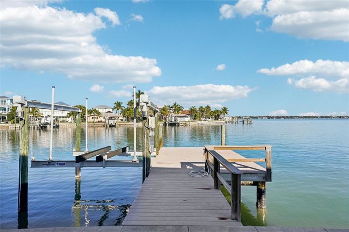 Image No.31-4 Bed Property for sale