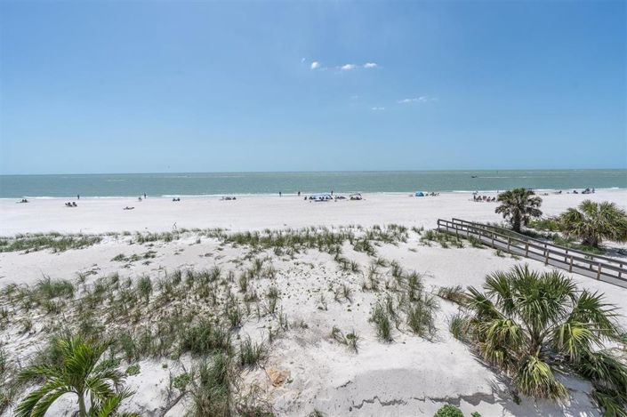 Image No.35-2 Bed Townhouse for sale