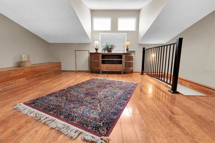 Image No.36-2 Bed Townhouse for sale