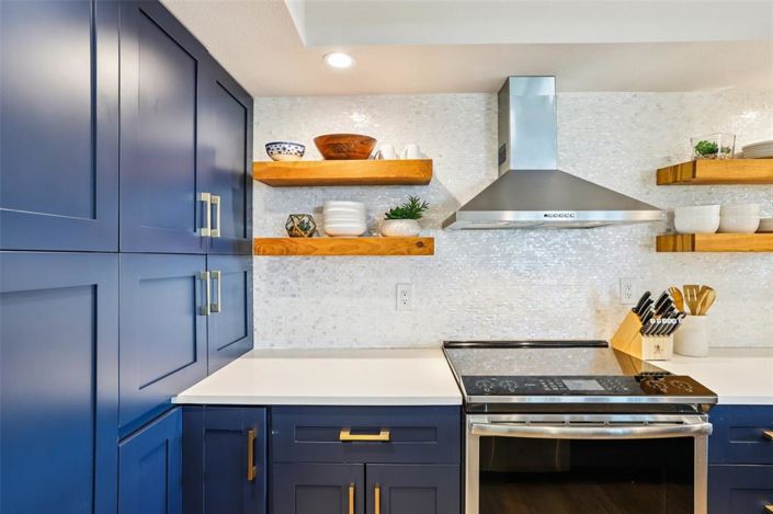 Image No.21-3 Bed Property for sale