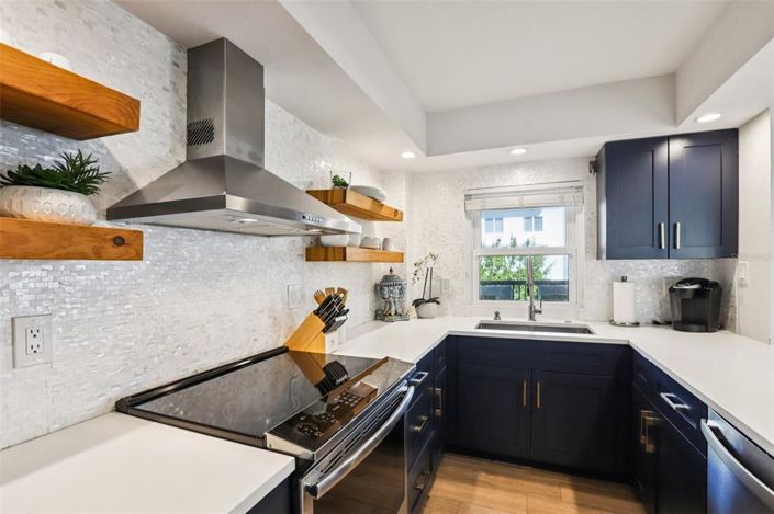 Image No.22-3 Bed Property for sale