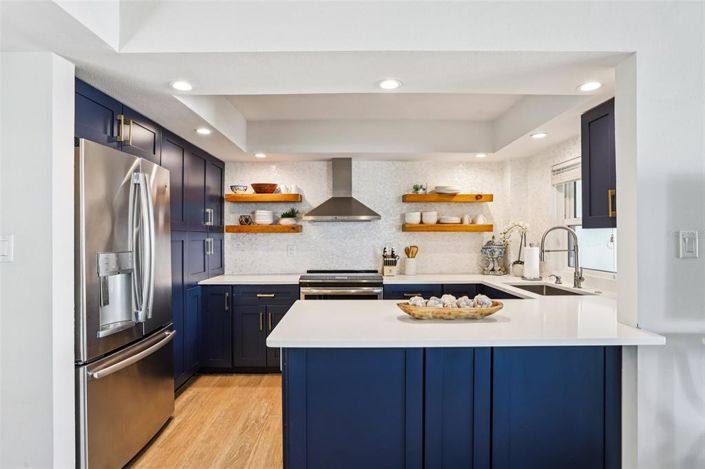 Image No.3-3 Bed Property for sale