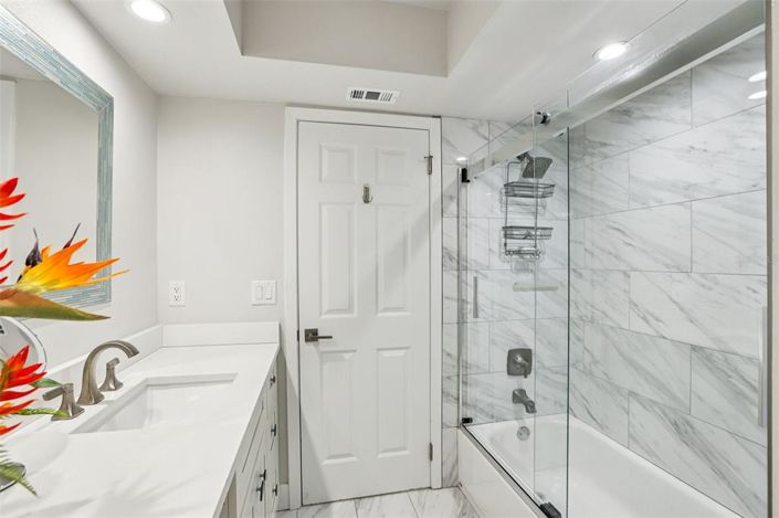 Image No.30-3 Bed Property for sale