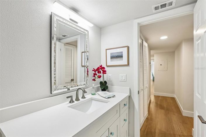 Image No.31-3 Bed Property for sale