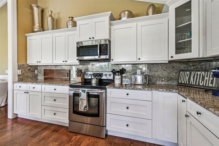 Image No.20-3 Bed Property for sale