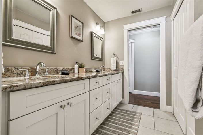 Image No.34-3 Bed Property for sale