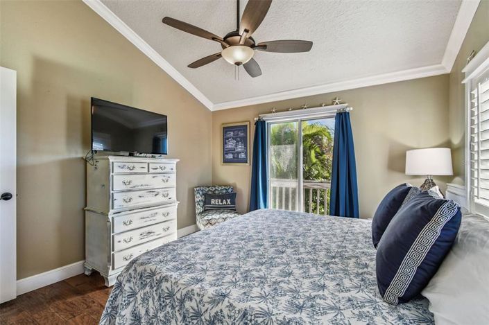 Image No.36-3 Bed Property for sale