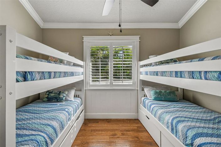 Image No.43-3 Bed Property for sale