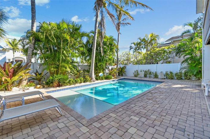 Image No.59-3 Bed Property for sale