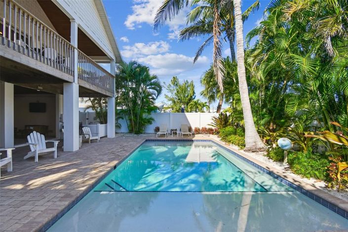 Image No.60-3 Bed Property for sale