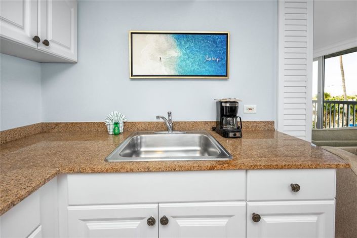 Image No.12-2 Bed Property for sale