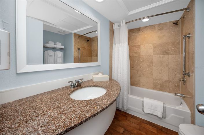 Image No.22-2 Bed Property for sale